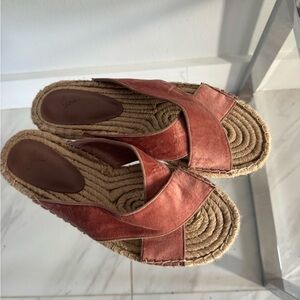 Joie woman’s Ianna Espadrille Sandals lightly worn